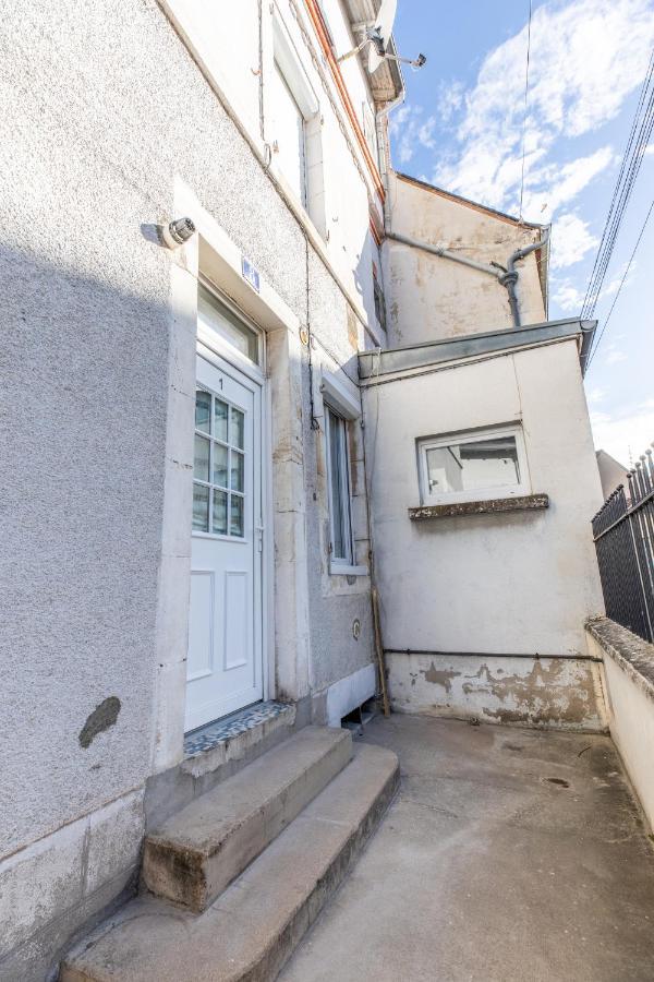 Cosy T2 Renove, Proche Centre-Ville-Fibre/Netflix Montluçon Kültér fotó